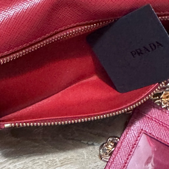 Prada Saffiano Leather Wallet On Chain Fuoco Red Gold Hardware Crossbody 1MH132 - Picture 2 of 16